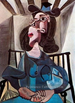  cubisme Peintre - Femme au chapeau d’assise dans un fauteuil Dora Maar 1941 Cubisme